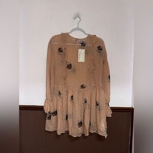 Featherhead | Pink Floral Printed Ruffle Blouse (NWT)